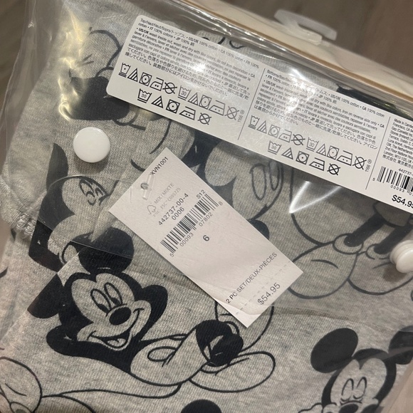 Gap Disney 100% Organic Cotton Mickey Mouse PJ Set 6Y - Picture 5 of 6